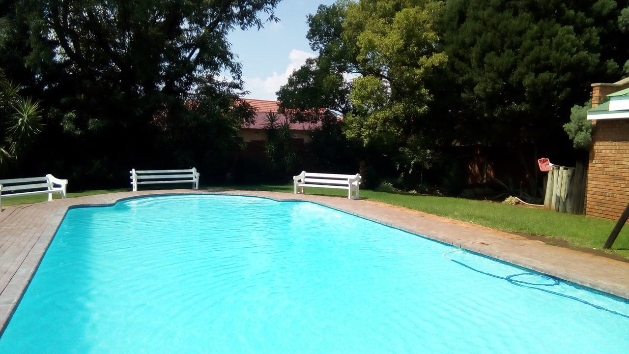 Horseshoe Inn And Conference Center Kimberley Buitenkant foto